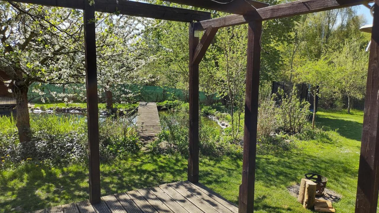 Grosse Wohnung / Haushaelfte In Peetzig Am See آنغرمونده المظهر الخارجي الصورة