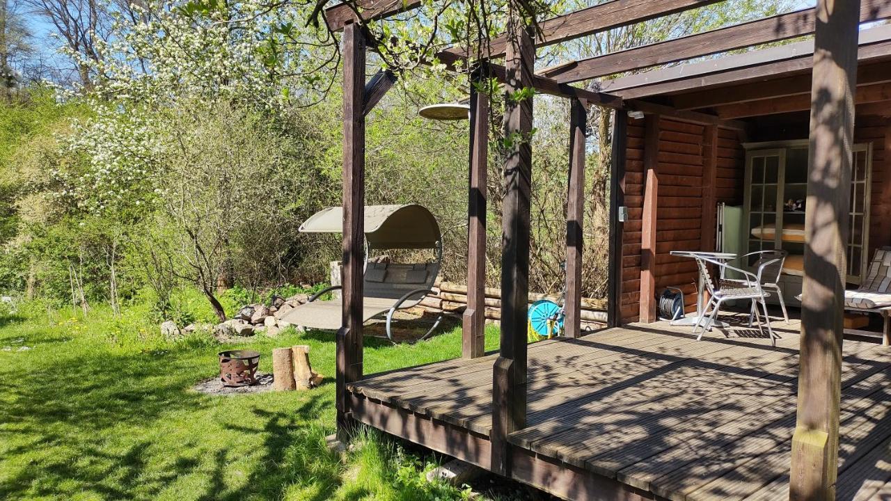 Grosse Wohnung / Haushaelfte In Peetzig Am See آنغرمونده المظهر الخارجي الصورة