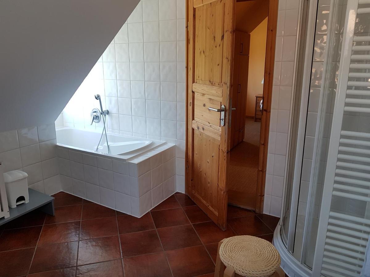 Grosse Wohnung / Haushaelfte In Peetzig Am See آنغرمونده المظهر الخارجي الصورة